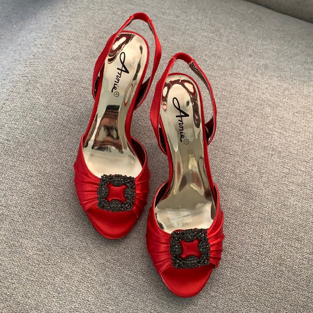 Annie Red satin heels 3 1/2 inches